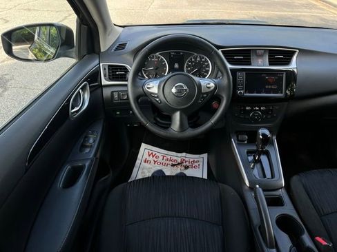 Used 2019 Nissan Sentra SV FWD image 28