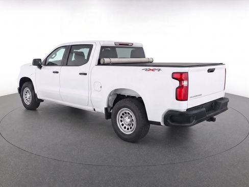 Used 2022 Chevrolet Silverado 1500 W/T w/ WT Value Package AWD/4WD image 3