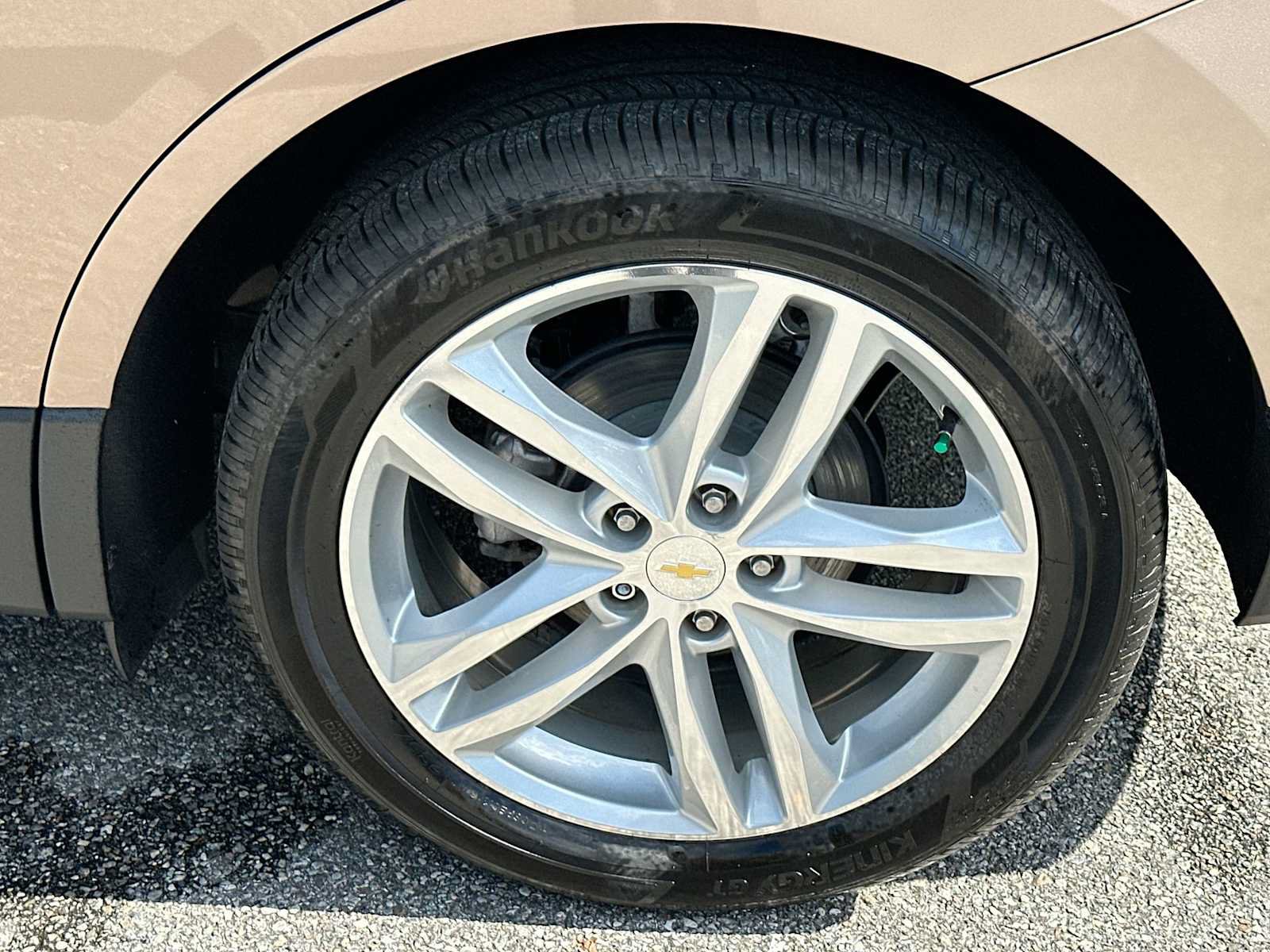 Certified 2018 Chevrolet Equinox Premier FWD image 12