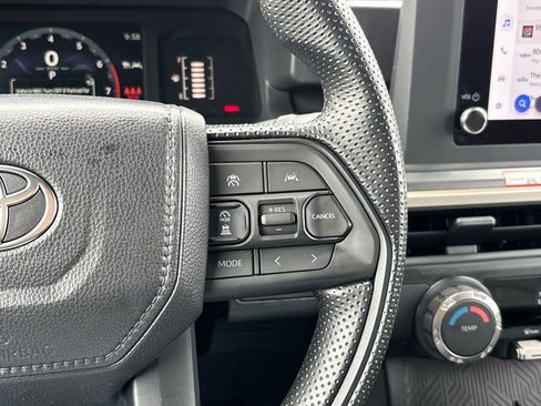 Used 2026 Toyota Tacoma SR5 AWD/4WD image 16