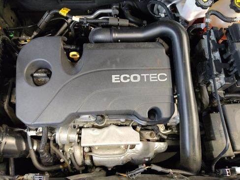 Used 2020 Chevrolet Equinox LS w/ LS Convenience Package AWD/4WD image 30
