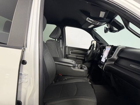 Used 2025 RAM 2500 Big Horn AWD/4WD image 29