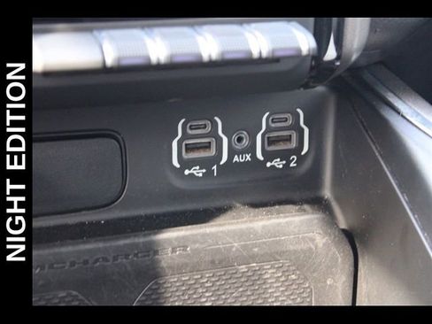 Used 2023 RAM 1500 Laramie AWD/4WD image 40