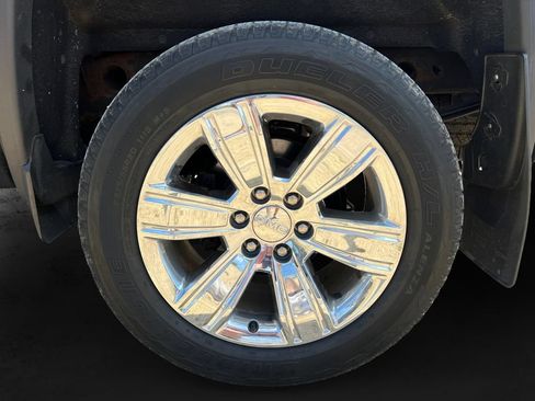 Used 2018 GMC Sierra 1500 SLT AWD/4WD image 13
