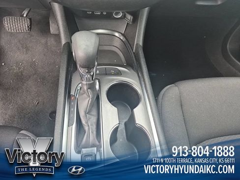 Used 2024 Chevrolet Malibu LT FWD image 15