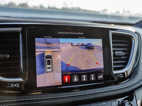 New 2027 Chrysler Pacifica Select FWD image 29