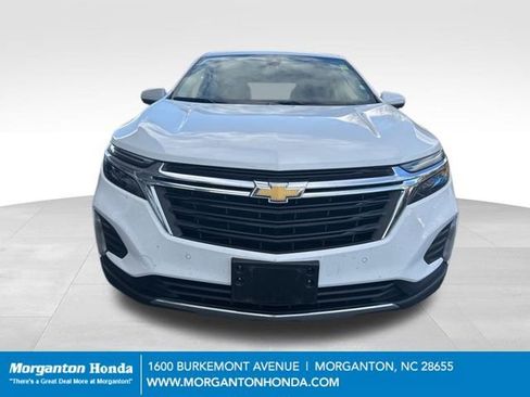 Used 2024 Chevrolet Equinox LT image 2