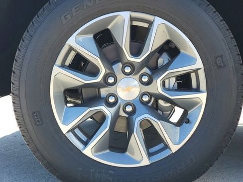 New 2026 Chevrolet Silverado 1500 LT w/ All Star Edition Plus image 11