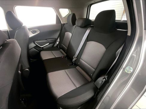 Used 2025 Kia Soul LX FWD image 22