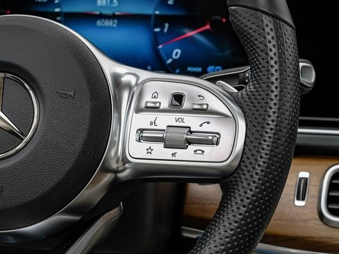 Used 2022 Mercedes-Benz GLS 450 4MATIC w/ AMG Line Exterior image 16