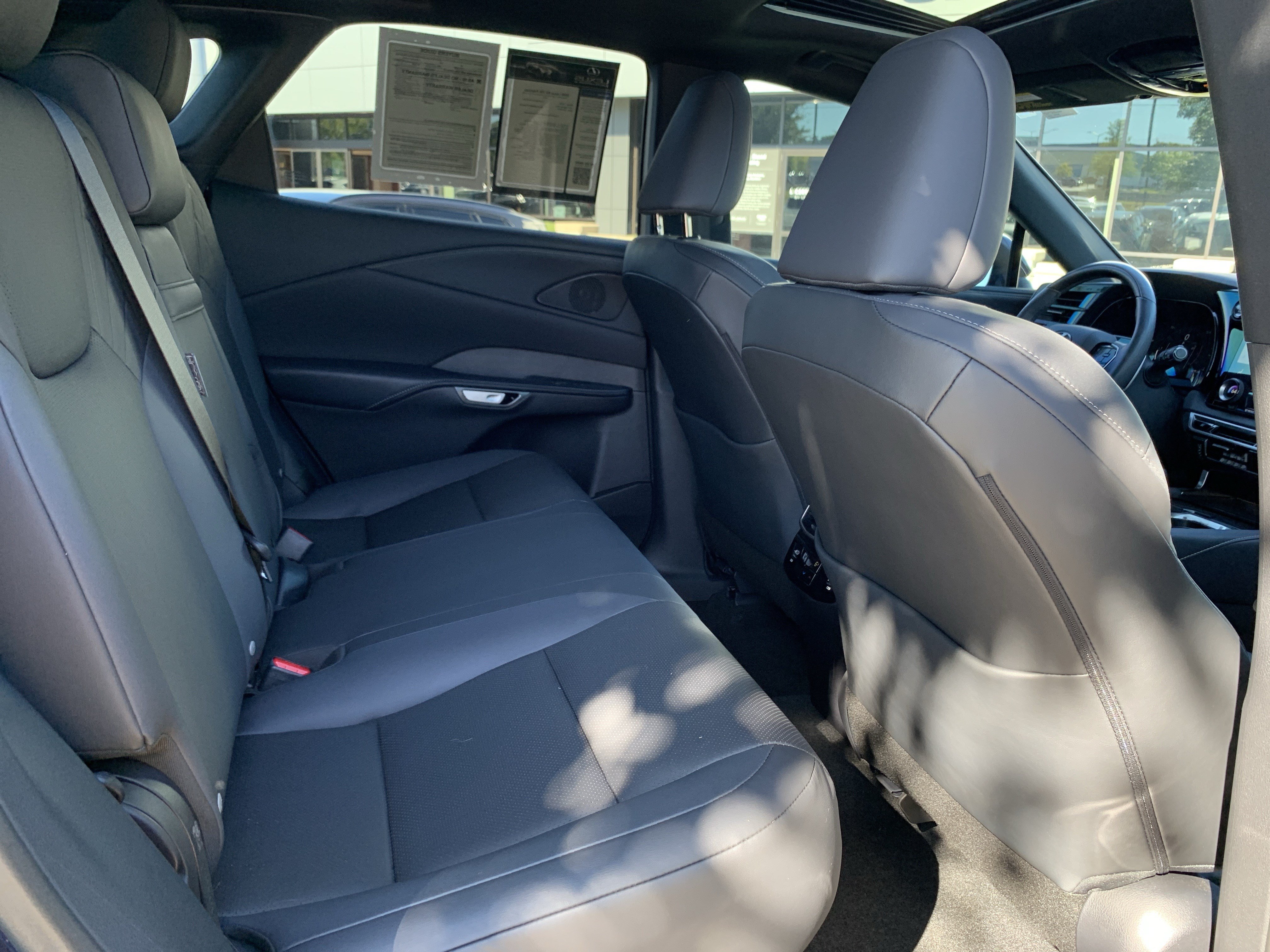 Used 2026 Lexus RX 350 Premium w/ Convenience Package FWD image 33