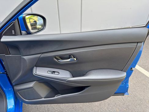 Used 2023 Nissan Sentra SV FWD image 37