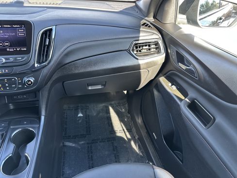 Used 2024 Chevrolet Equinox RS w/ RS Leather Package image 16