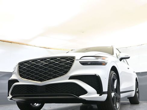 New 2026 Genesis GV70 3.5T Sport Prestige AWD/4WD image 29