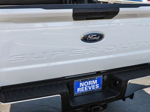 Used 2024 Ford F250 XLT AWD/4WD image 12