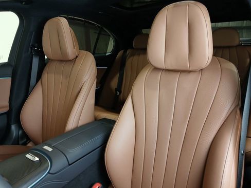 Used 2026 Mercedes-Benz E 450 4MATIC Sedan image 10