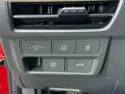 Certified 2024 Hyundai Sonata SEL image 19