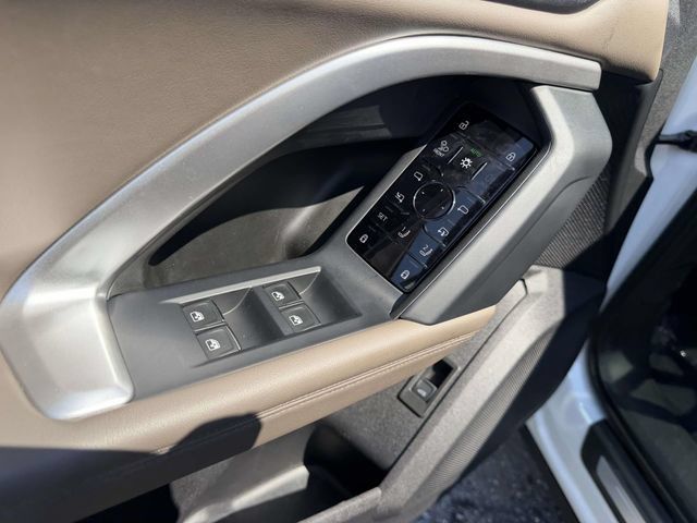Used 2025 Audi Q5 Premium Plus w/ Premium Plus AWD/4WD image 19