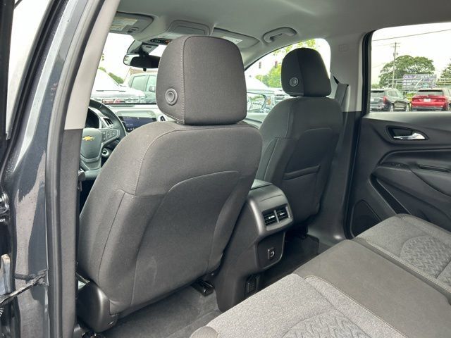Used 2023 Chevrolet Equinox LT AWD/4WD image 17