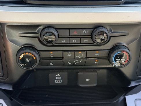 Used 2025 Ford F350 XLT AWD/4WD image 17