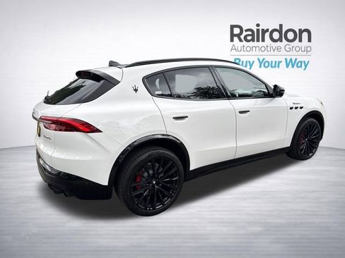 Used 2025 Maserati Grecale Modena AWD/4WD image 7