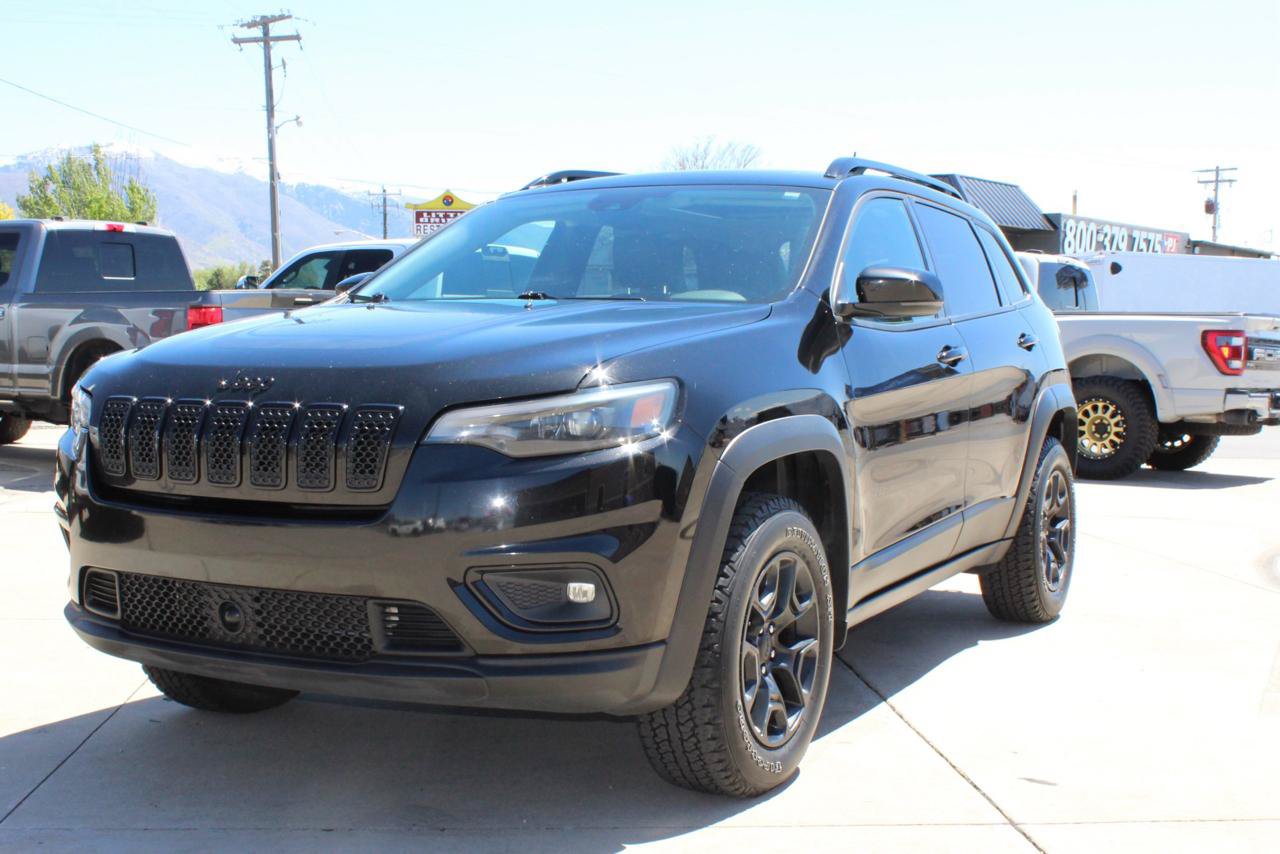 Used 2022 Jeep Cherokee Latitude w/ Sun & Sound Group AWD/4WD image 29