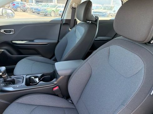 New 2026 Kia K4 FWD image 19