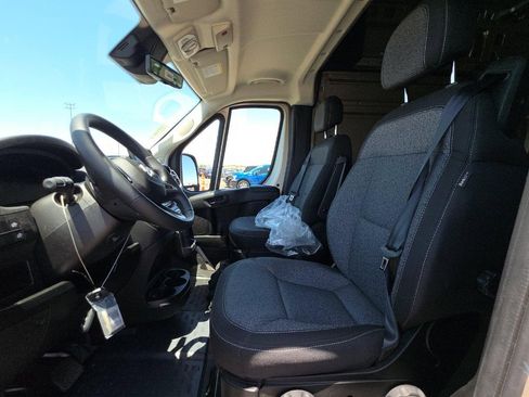 Used 2026 RAM ProMaster 3500 w/ Quick Order Package 22G SLT FWD image 7