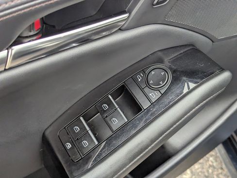 Used 2025 MAZDA MAZDA3 s image 29