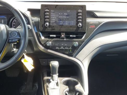 Used 2024 Toyota Camry SE FWD image 30