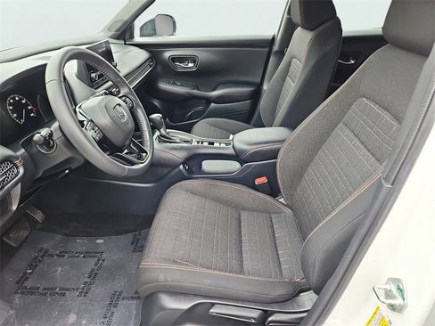 Certified 2023 Honda HR-V Sport image 30