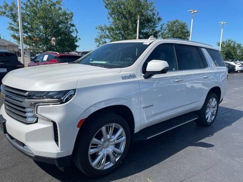 Certified 2024 Chevrolet Tahoe High Country w/ Advanced Technology Package AWD/4WD image 5