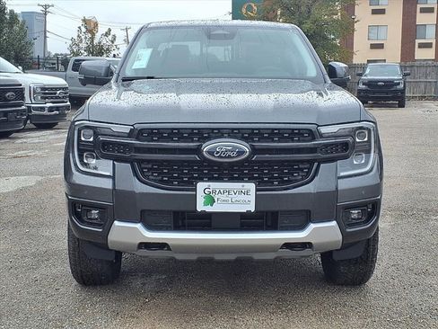 New 2025 Ford Ranger Lariat w/ FX4 Off-Road Package image 2