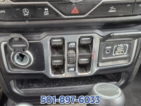 Used 2022 Jeep Gladiator Sport AWD/4WD image 27