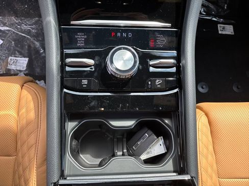 New 2025 Jeep Grand Cherokee Summit w/ Adv Protech Group IV AWD/4WD image 23