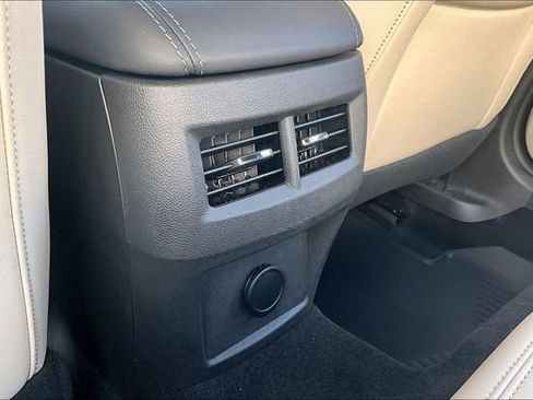 Used 2025 Cadillac CT4 Luxury image 10