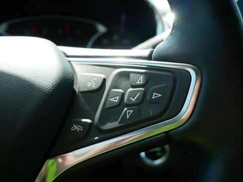 Used 2024 Chevrolet Equinox Premier AWD/4WD image 30
