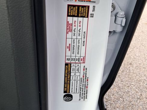 New 2026 Nissan Murano SV AWD/4WD image 38