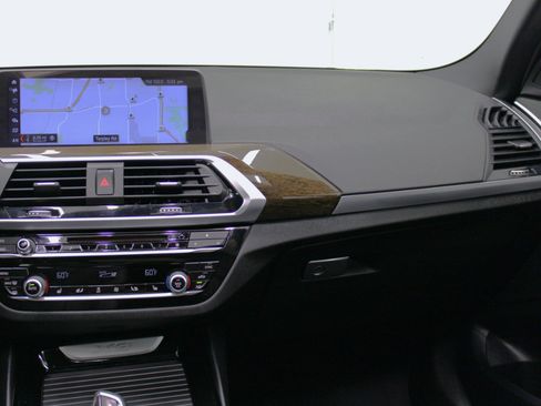 Used 2018 BMW X3 xDrive30i w/ Convenience Package image 57