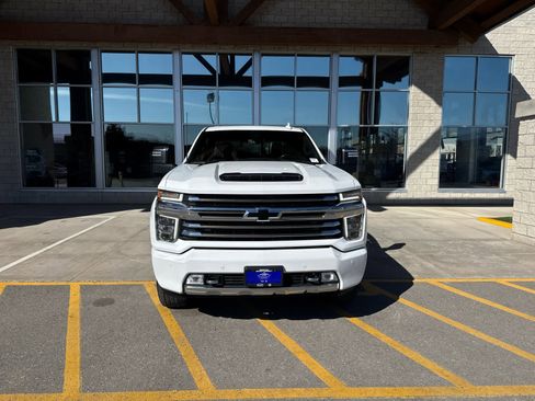Used 2023 Chevrolet Silverado 3500 High Country w/ Z71 Off-Road Package image 2