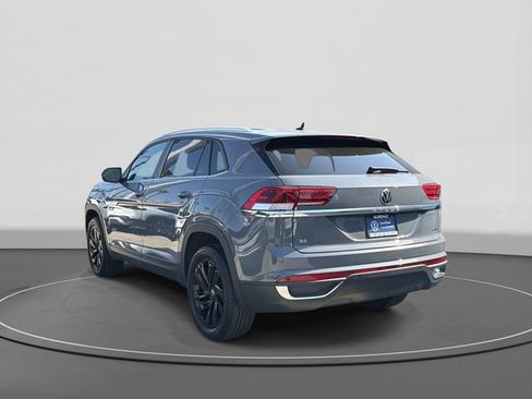 Certified 2023 Volkswagen Atlas Cross Sport SE w/ Black Wheel Package AWD/4WD image 3