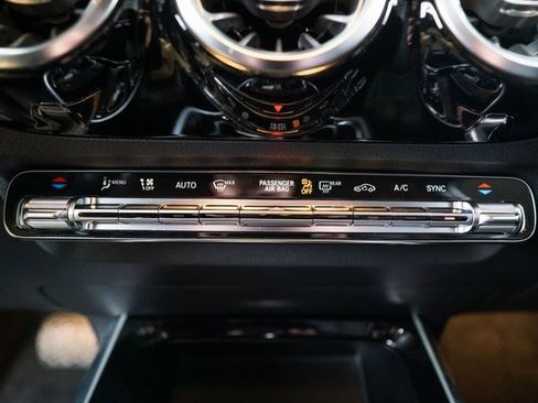 Certified 2023 Mercedes-Benz GLA 250 4MATIC image 20