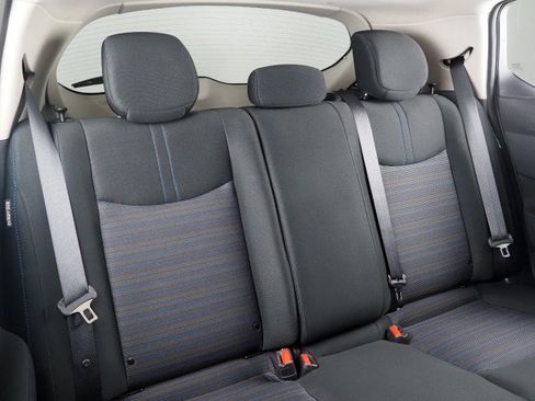 Used 2024 Nissan Leaf SV Plus image 14