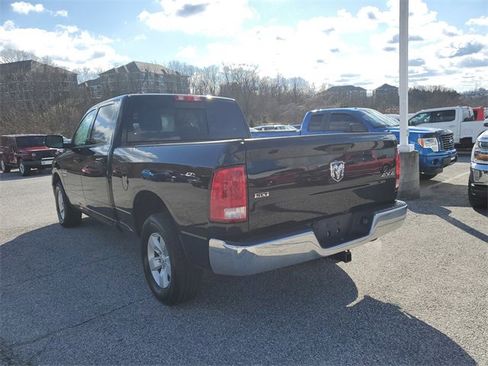 Used 2020 RAM 1500 Classic SLT image 6