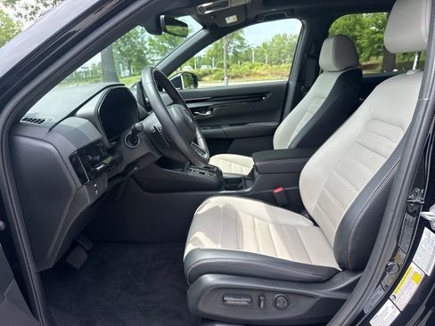 Used 2024 Honda CR-V Sport Touring image 12
