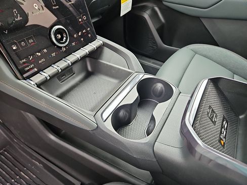 New 2027 GMC Terrain AT4 w/ Convenience Package III AWD/4WD image 20