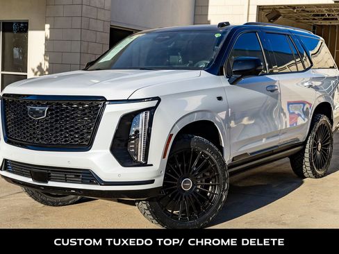 Used 2026 Cadillac Escalade Platinum Sport w/ LPO, Floor Liner Package image 5