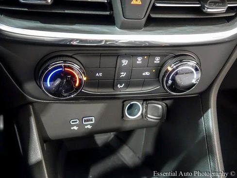 New 2026 Buick Encore GX Preferred image 14