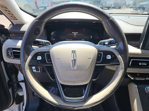 Used 2020 Lincoln Aviator Reserve RWD image 14