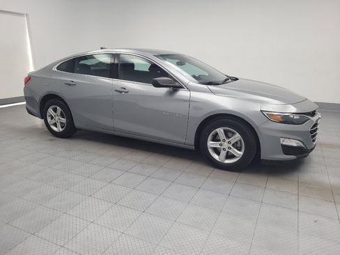 Used 2025 Chevrolet Malibu LS FWD image 11